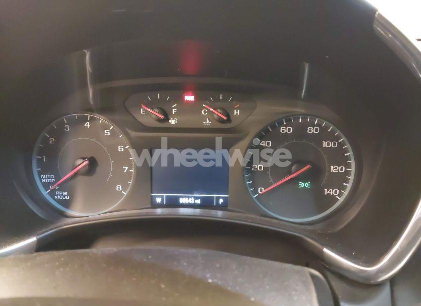 Photo 7 of 2018 Chevrolet Equinox LT (VIN 3GNAXJEV5JS534736)