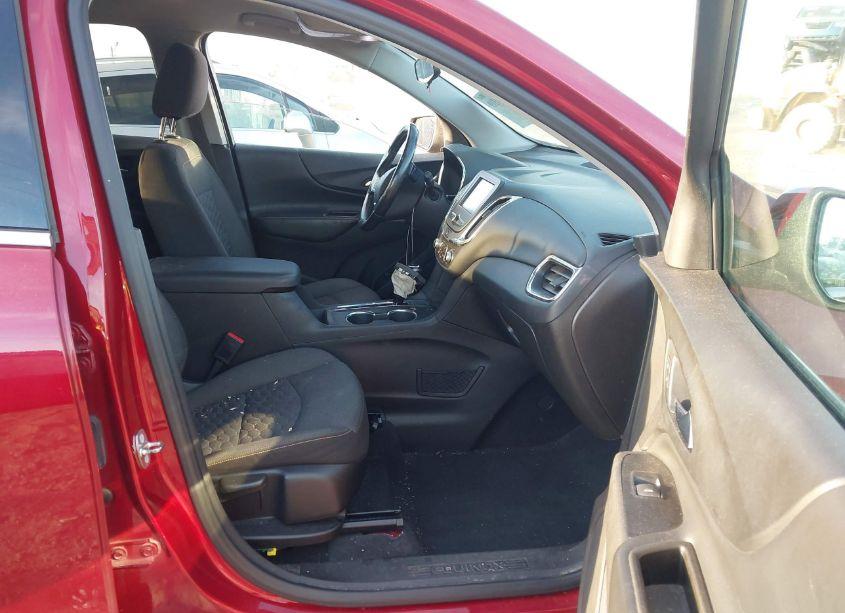 Photo 5 of 2018 Chevrolet Equinox LT (VIN 3GNAXJEV5JS562536)