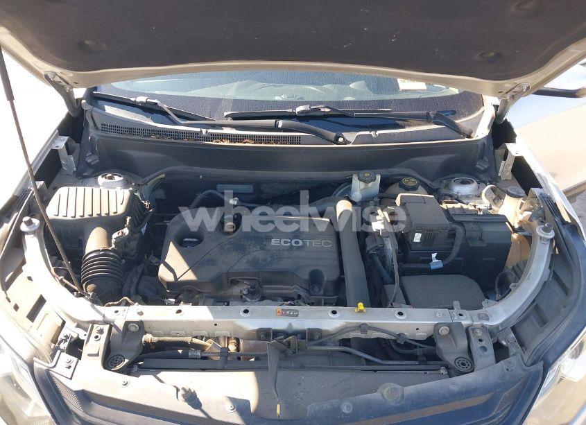 Photo 10 of 2018 Chevrolet Equinox LT (VIN 3GNAXJEV5JS564190)