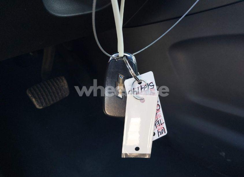 Photo 11 of 2018 Chevrolet Equinox LT (VIN 3GNAXJEV5JS564190)