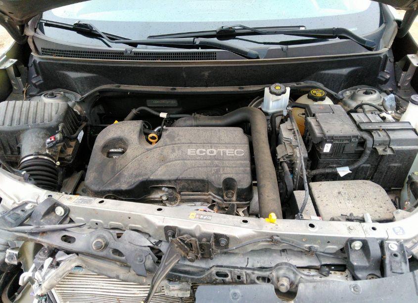 Photo 10 of 2018 Chevrolet Equinox LT (VIN 3GNAXJEV5JS611721)