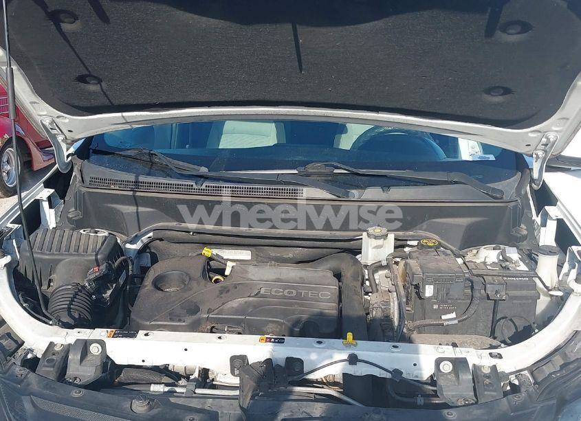 Photo 10 of 2018 Chevrolet Equinox LT (VIN 3GNAXJEV5JS634061)