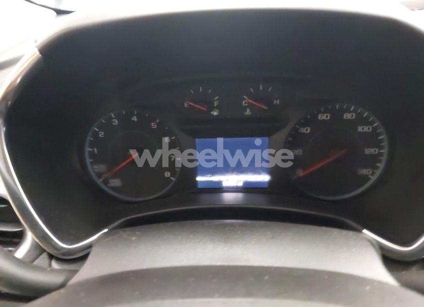 Photo 7 of 2018 Chevrolet Equinox LT (VIN 3GNAXJEV5JS645481)