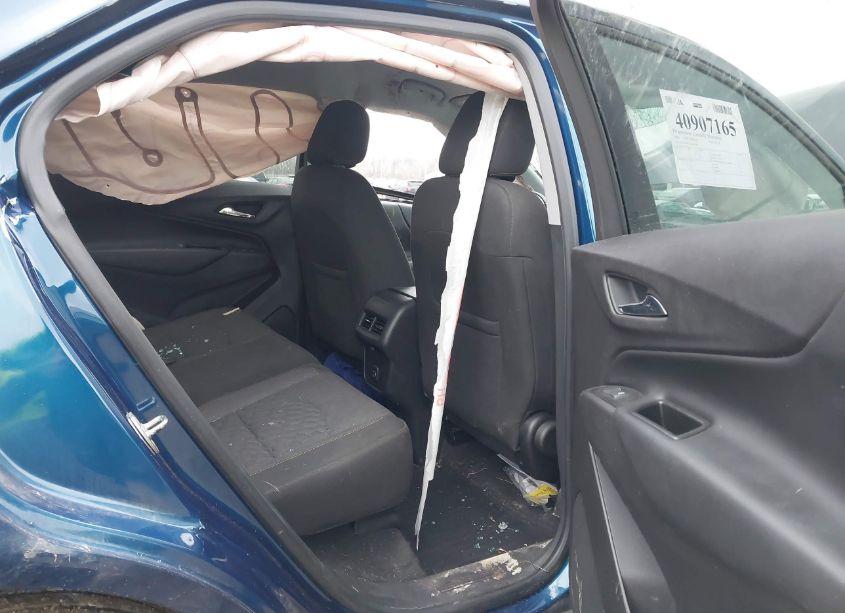 Photo 8 of 2019 Chevrolet Equinox LT (VIN 3GNAXJEV5KL365183)