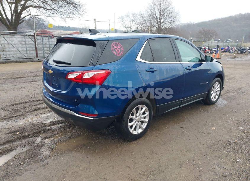 Photo 4 of 2020 Chevrolet Equinox FWD 2FL (VIN 3GNAXJEV5LL220436)