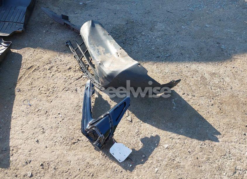 Photo 11 of 2018 Chevrolet Equinox LT (VIN 3GNAXJEV6JL103302)