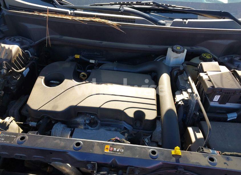 Photo 10 of 2018 Chevrolet Equinox LT (VIN 3GNAXJEV6JL314922)