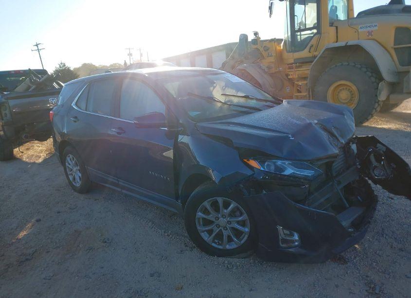 2018 Chevrolet Equinox LT (VIN 3GNAXJEV6JS556969) main photo