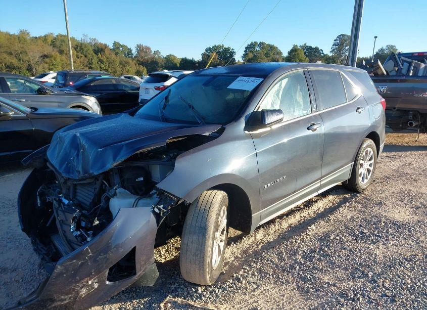 Photo 2 of 2018 Chevrolet Equinox LT (VIN 3GNAXJEV6JS556969)