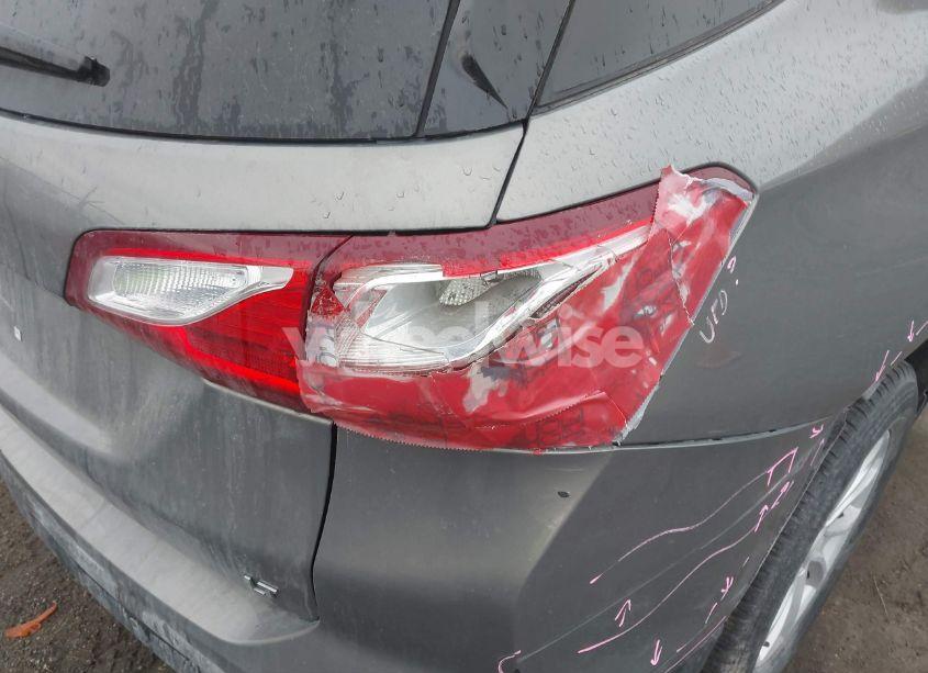 Photo 18 of 2018 Chevrolet Equinox LT (VIN 3GNAXJEV6JS593245)