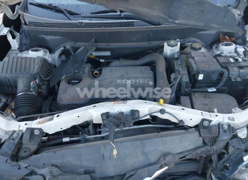 Photo 10 of 2018 Chevrolet Equinox LT (VIN 3GNAXJEV6JS630679)