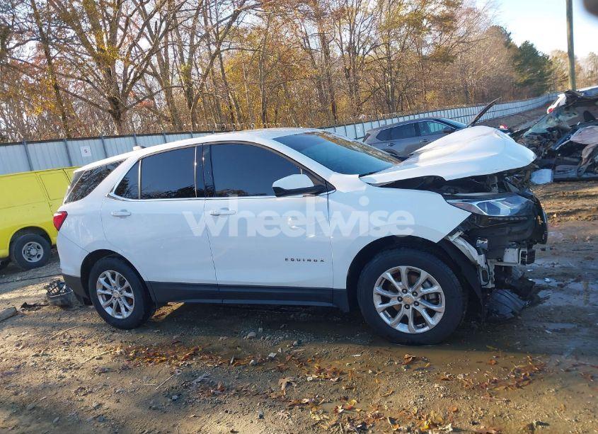 Photo 14 of 2018 Chevrolet Equinox LT (VIN 3GNAXJEV6JS630679)