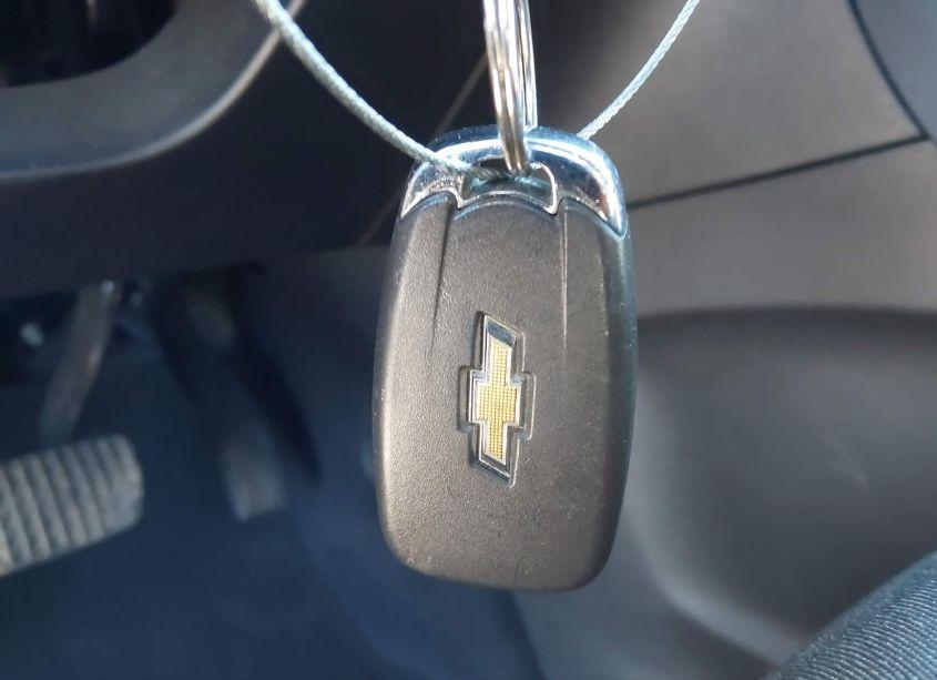 Photo 11 of 2018 Chevrolet Equinox LT (VIN 3GNAXJEV6JS631699)