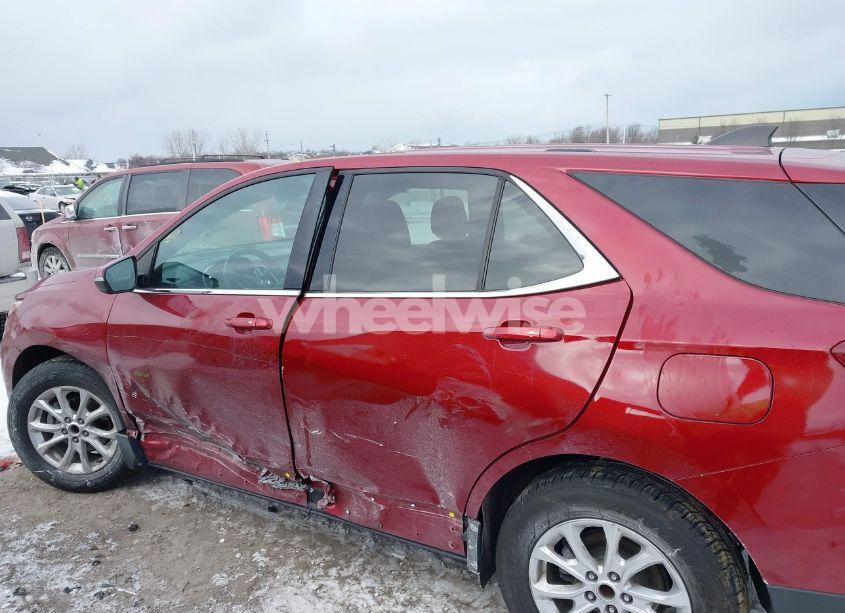 Photo 14 of 2018 Chevrolet Equinox LT (VIN 3GNAXJEV6JS642850)