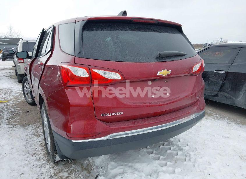 Photo 3 of 2018 Chevrolet Equinox LT (VIN 3GNAXJEV6JS642850)