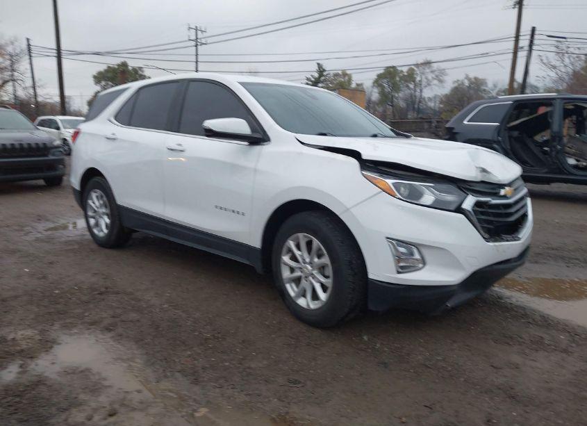 2019 Chevrolet Equinox LT (VIN 3GNAXJEV6KS630845) main photo