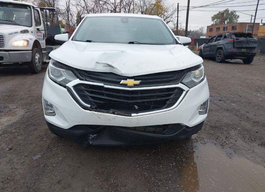 Photo 13 of 2019 Chevrolet Equinox LT (VIN 3GNAXJEV6KS630845)