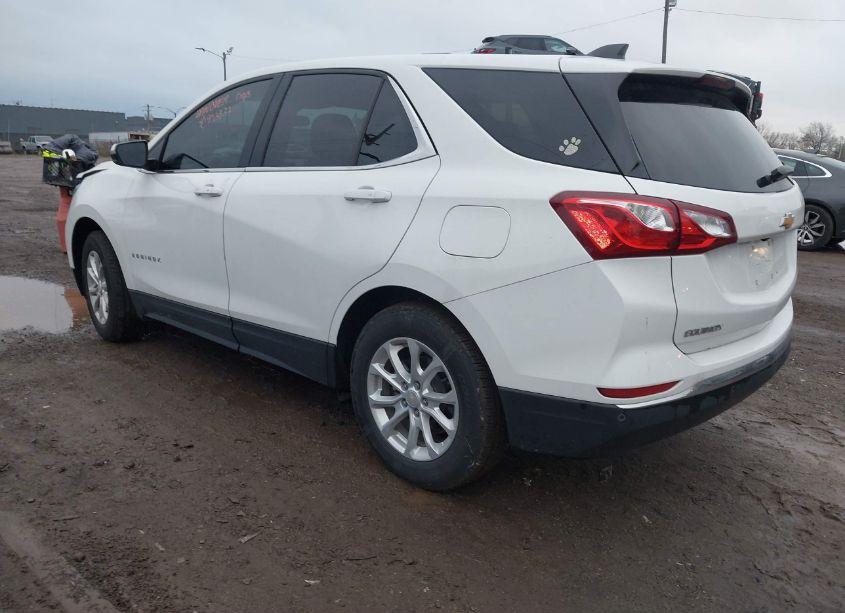 Photo 3 of 2019 Chevrolet Equinox LT (VIN 3GNAXJEV6KS630845)