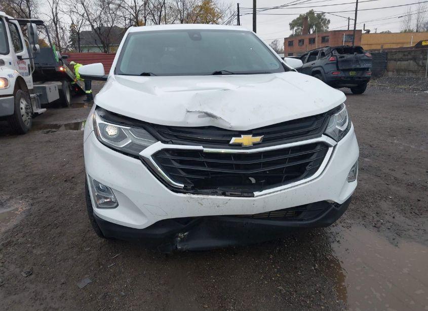 Photo 6 of 2019 Chevrolet Equinox LT (VIN 3GNAXJEV6KS630845)