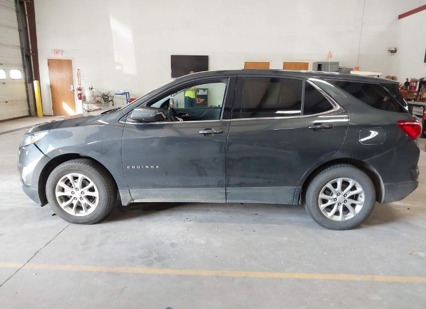 Photo 14 of 2019 Chevrolet Equinox LT (VIN 3GNAXJEV6KS640954)