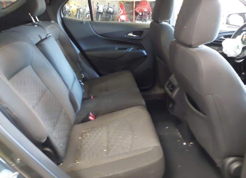 Photo 8 of 2019 Chevrolet Equinox LT (VIN 3GNAXJEV6KS640954)