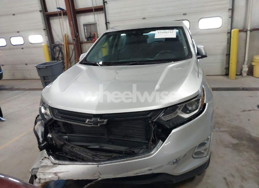 Photo 12 of 2020 Chevrolet Equinox FWD 2FL (VIN 3GNAXJEV6LS510464)