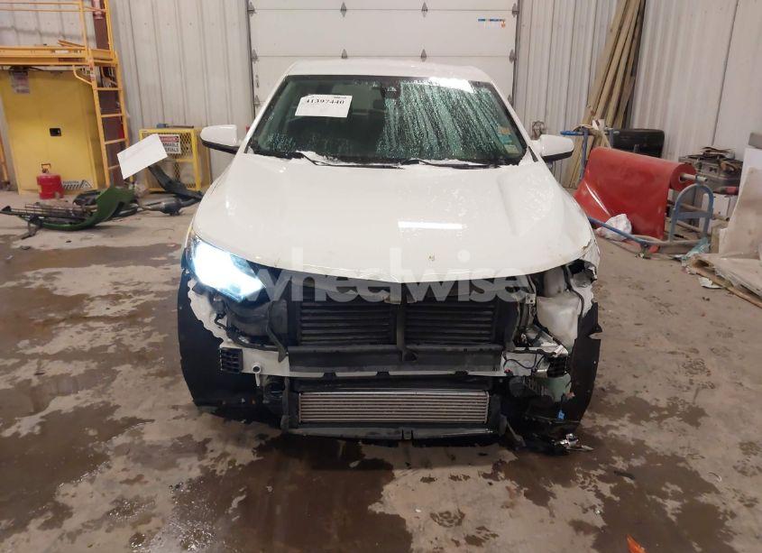 Photo 12 of 2020 Chevrolet Equinox FWD 2FL (VIN 3GNAXJEV6LS545635)