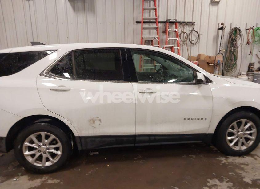 Photo 13 of 2020 Chevrolet Equinox FWD 2FL (VIN 3GNAXJEV6LS545635)