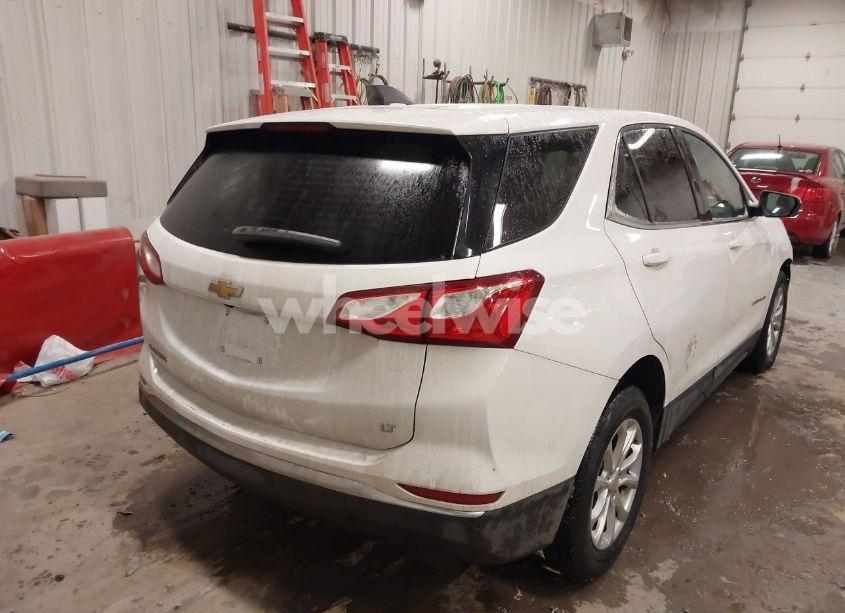 Photo 4 of 2020 Chevrolet Equinox FWD 2FL (VIN 3GNAXJEV6LS545635)