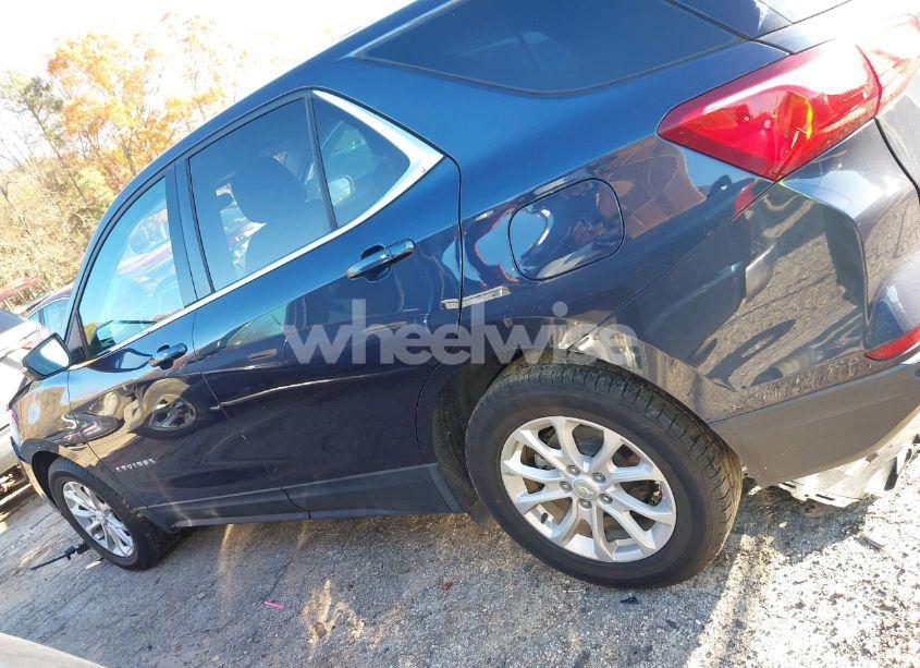 Photo 14 of 2018 Chevrolet Equinox LT (VIN 3GNAXJEV7JL353776)