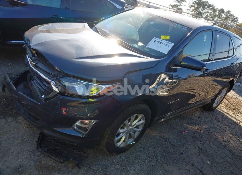Photo 2 of 2018 Chevrolet Equinox LT (VIN 3GNAXJEV7JL353776)