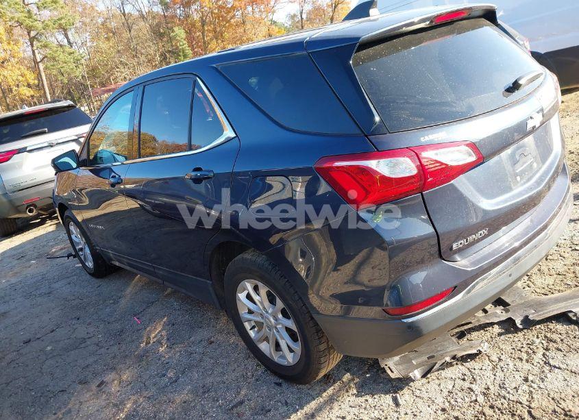 Photo 3 of 2018 Chevrolet Equinox LT (VIN 3GNAXJEV7JL353776)