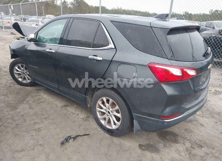 Photo 3 of 2018 Chevrolet Equinox LT (VIN 3GNAXJEV7JS506789)