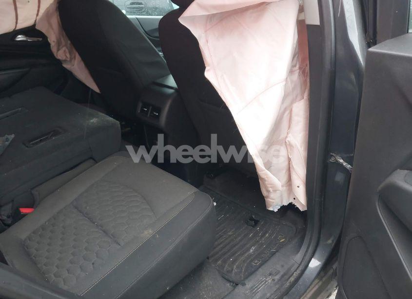 Photo 8 of 2018 Chevrolet Equinox LT (VIN 3GNAXJEV7JS506789)