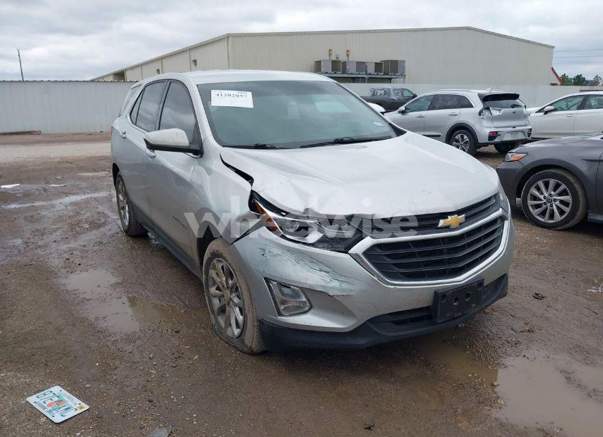 2018 Chevrolet Equinox LT (VIN 3GNAXJEV7JS530154) main photo