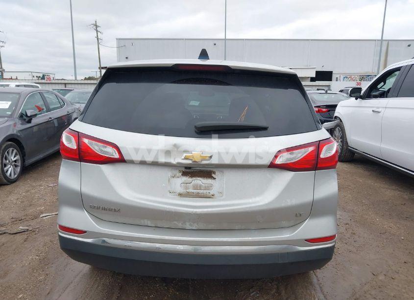 Photo 16 of 2018 Chevrolet Equinox LT (VIN 3GNAXJEV7JS530154)