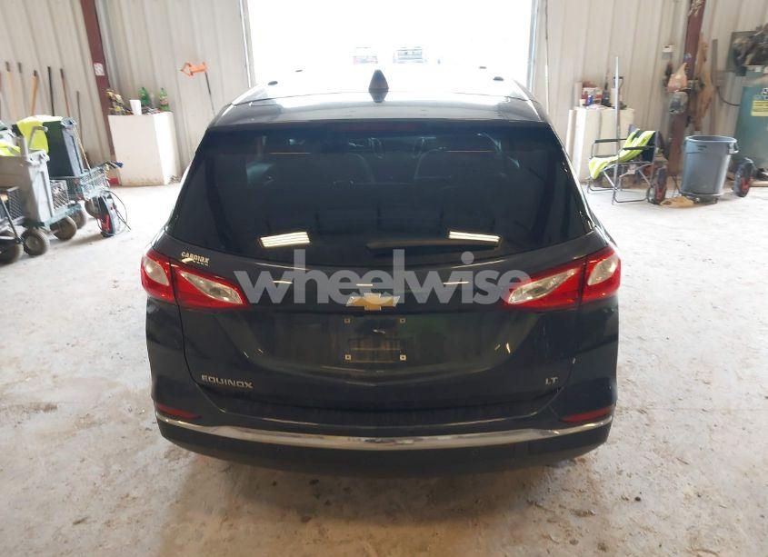 Photo 16 of 2018 Chevrolet Equinox LT (VIN 3GNAXJEV7JS553126)