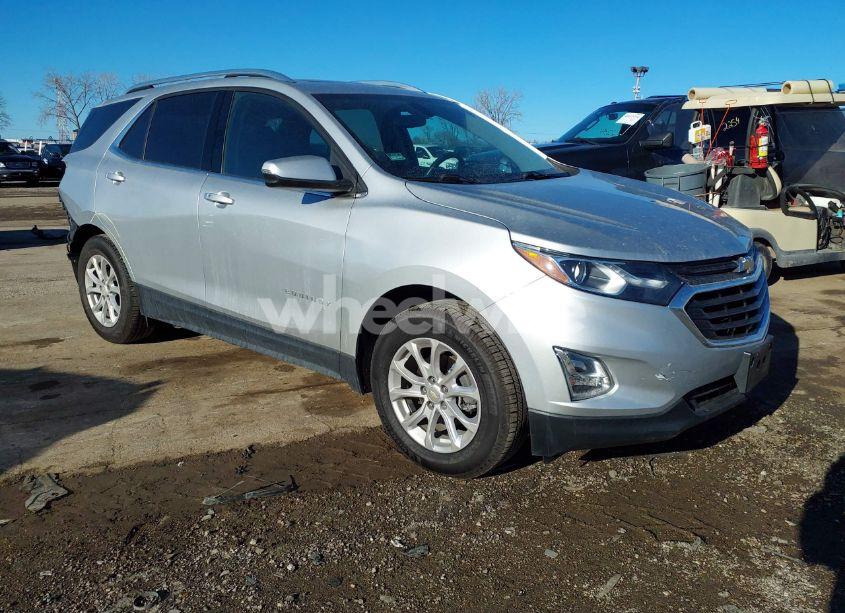 2018 Chevrolet Equinox LT (VIN 3GNAXJEV7JS645482) main photo