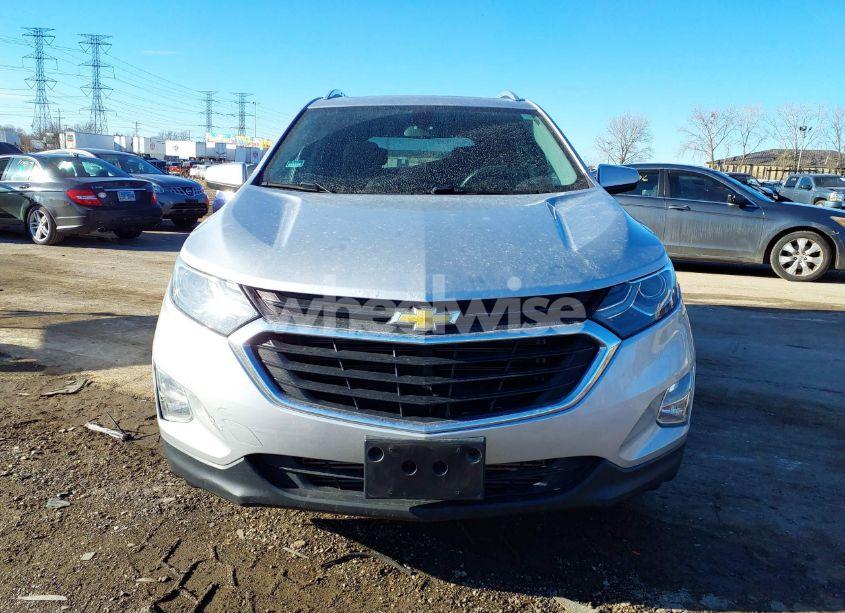 Photo 12 of 2018 Chevrolet Equinox LT (VIN 3GNAXJEV7JS645482)