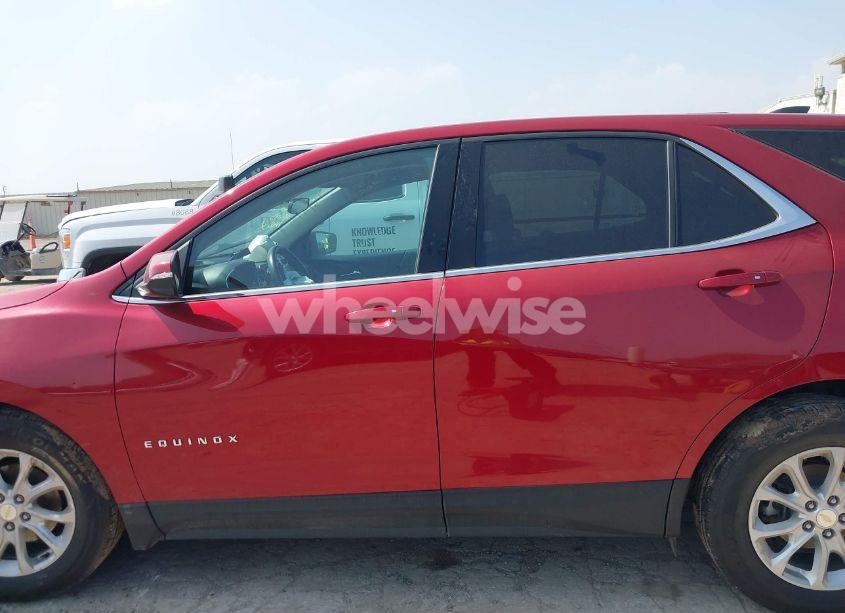 Photo 15 of 2019 Chevrolet Equinox LT (VIN 3GNAXJEV7KS599203)