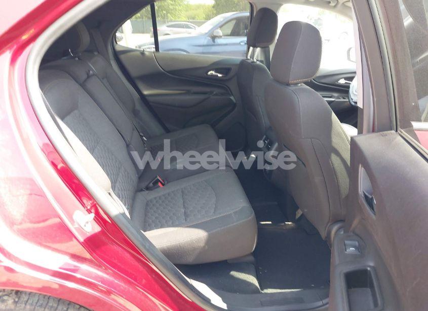 Photo 8 of 2019 Chevrolet Equinox LT (VIN 3GNAXJEV7KS599203)