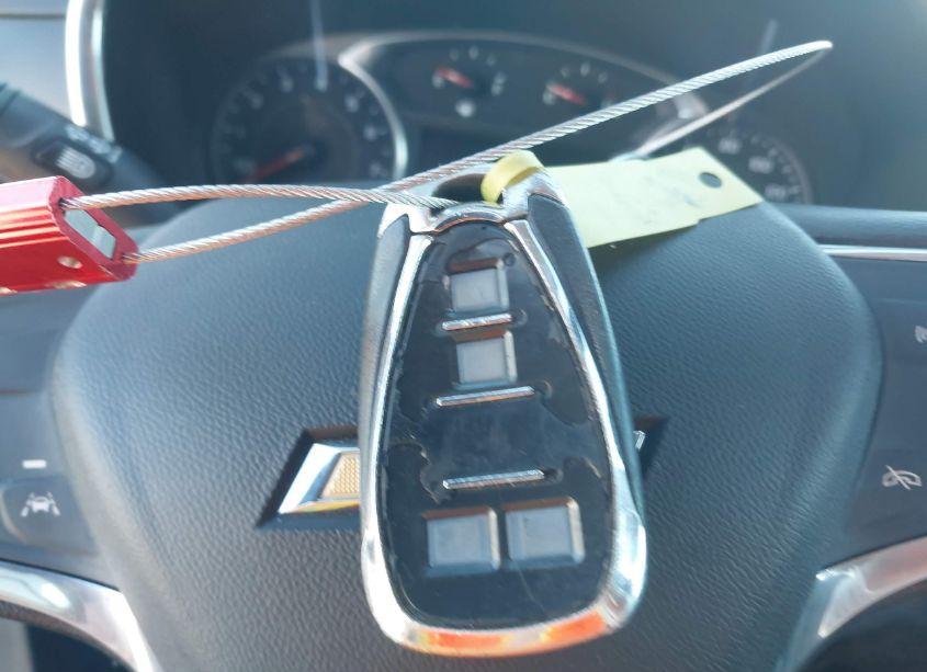 Photo 11 of 2019 Chevrolet Equinox LT (VIN 3GNAXJEV7KS607350)