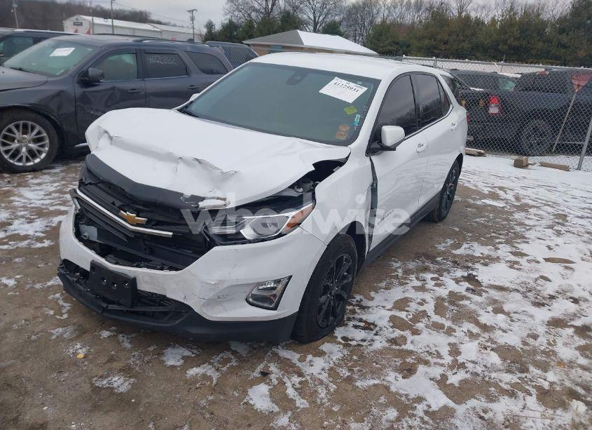 Photo 2 of 2020 Chevrolet Equinox FWD 2FL (VIN 3GNAXJEV7LS503099)