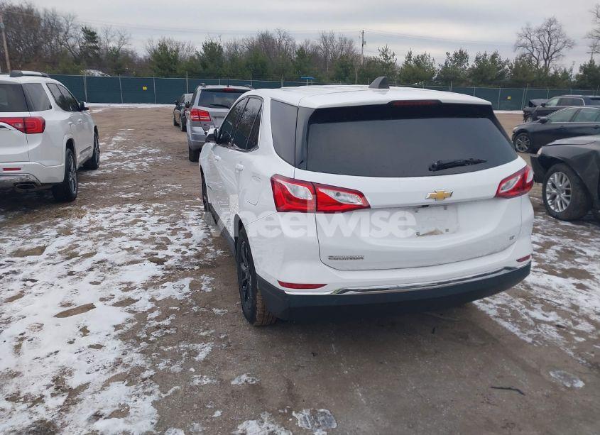 Photo 3 of 2020 Chevrolet Equinox FWD 2FL (VIN 3GNAXJEV7LS503099)