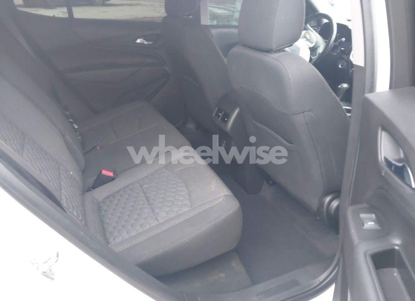 Photo 8 of 2020 Chevrolet Equinox FWD 2FL (VIN 3GNAXJEV7LS503099)