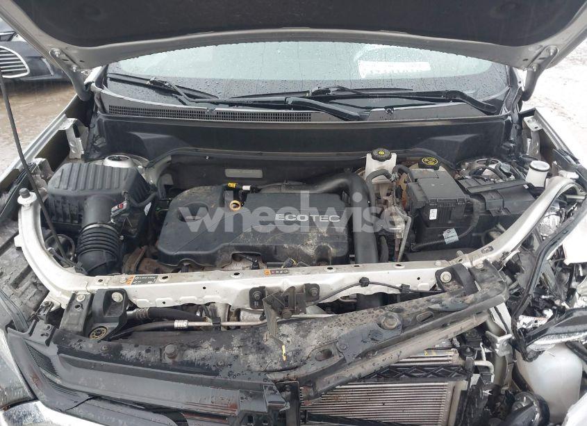 Photo 10 of 2020 Chevrolet Equinox FWD 2FL (VIN 3GNAXJEV7LS522834)