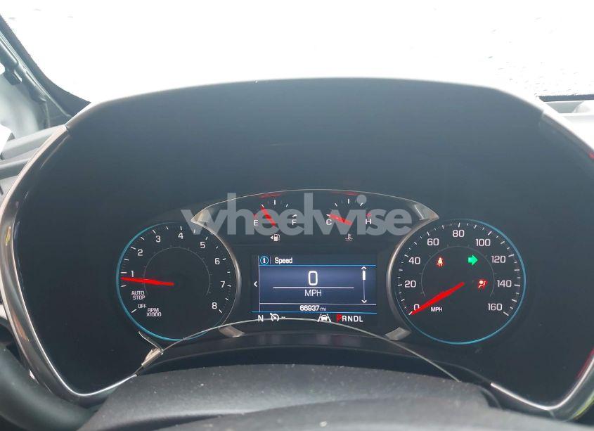 Photo 7 of 2020 Chevrolet Equinox FWD 2FL (VIN 3GNAXJEV7LS522834)