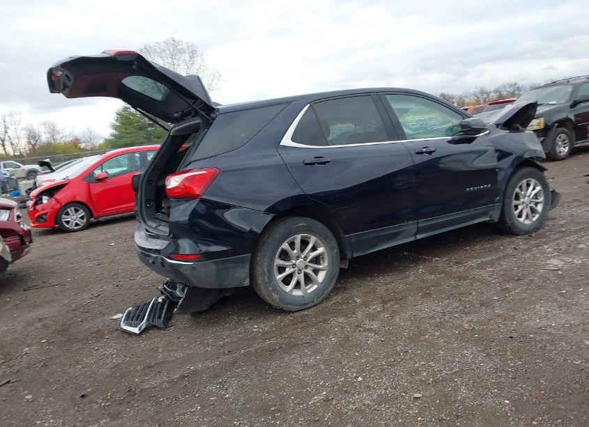 Photo 4 of 2020 Chevrolet Equinox FWD 2FL (VIN 3GNAXJEV7LS560628)