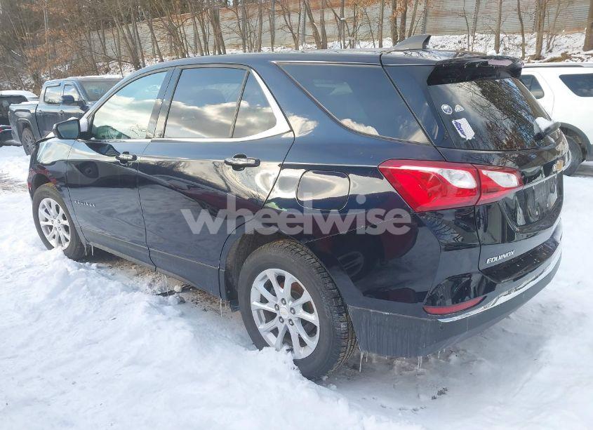 Photo 3 of 2020 Chevrolet Equinox FWD 2FL (VIN 3GNAXJEV7LS644657)