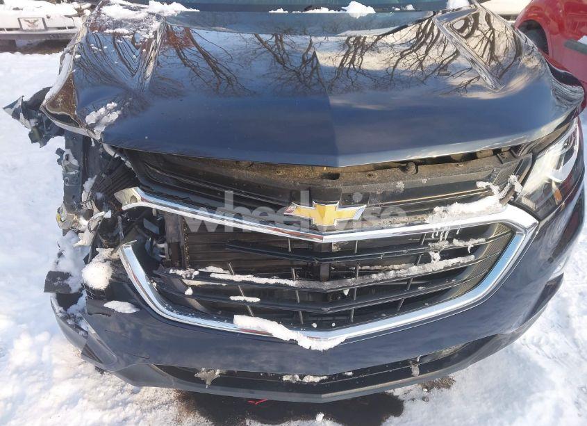 Photo 6 of 2020 Chevrolet Equinox FWD 2FL (VIN 3GNAXJEV7LS644657)